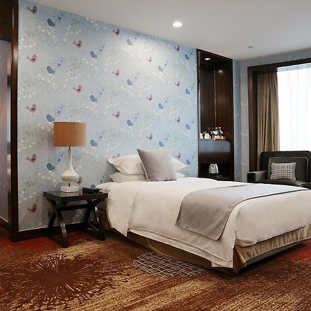 Wuhu Xingbai Jinling Hotel Екстериор снимка