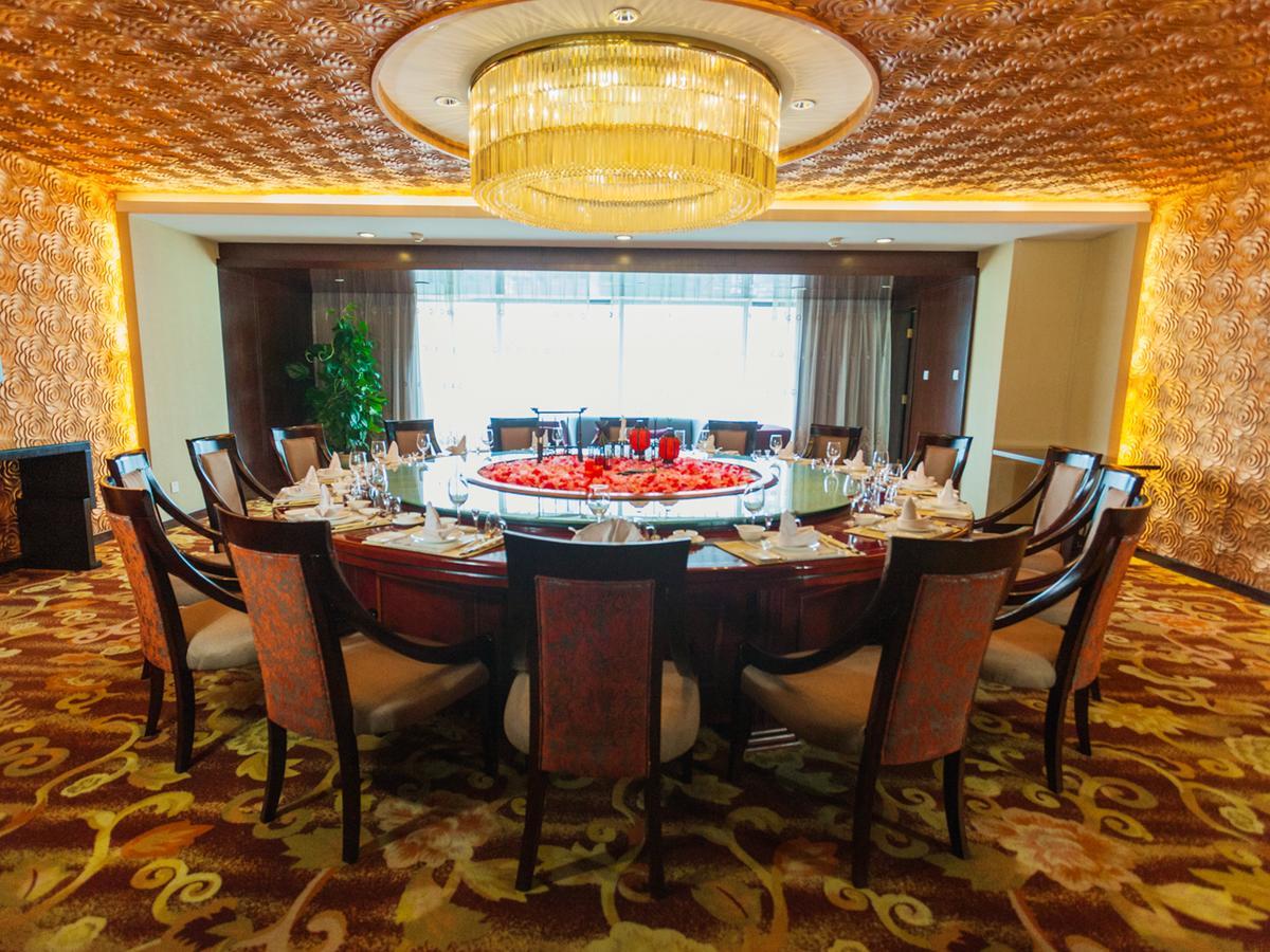 Wuhu Xingbai Jinling Hotel Екстериор снимка